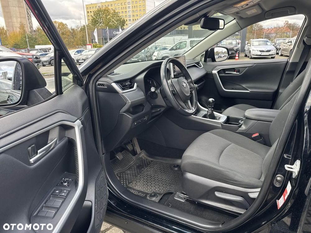 Toyota RAV4 2.0 Comfort 4x2 - 22