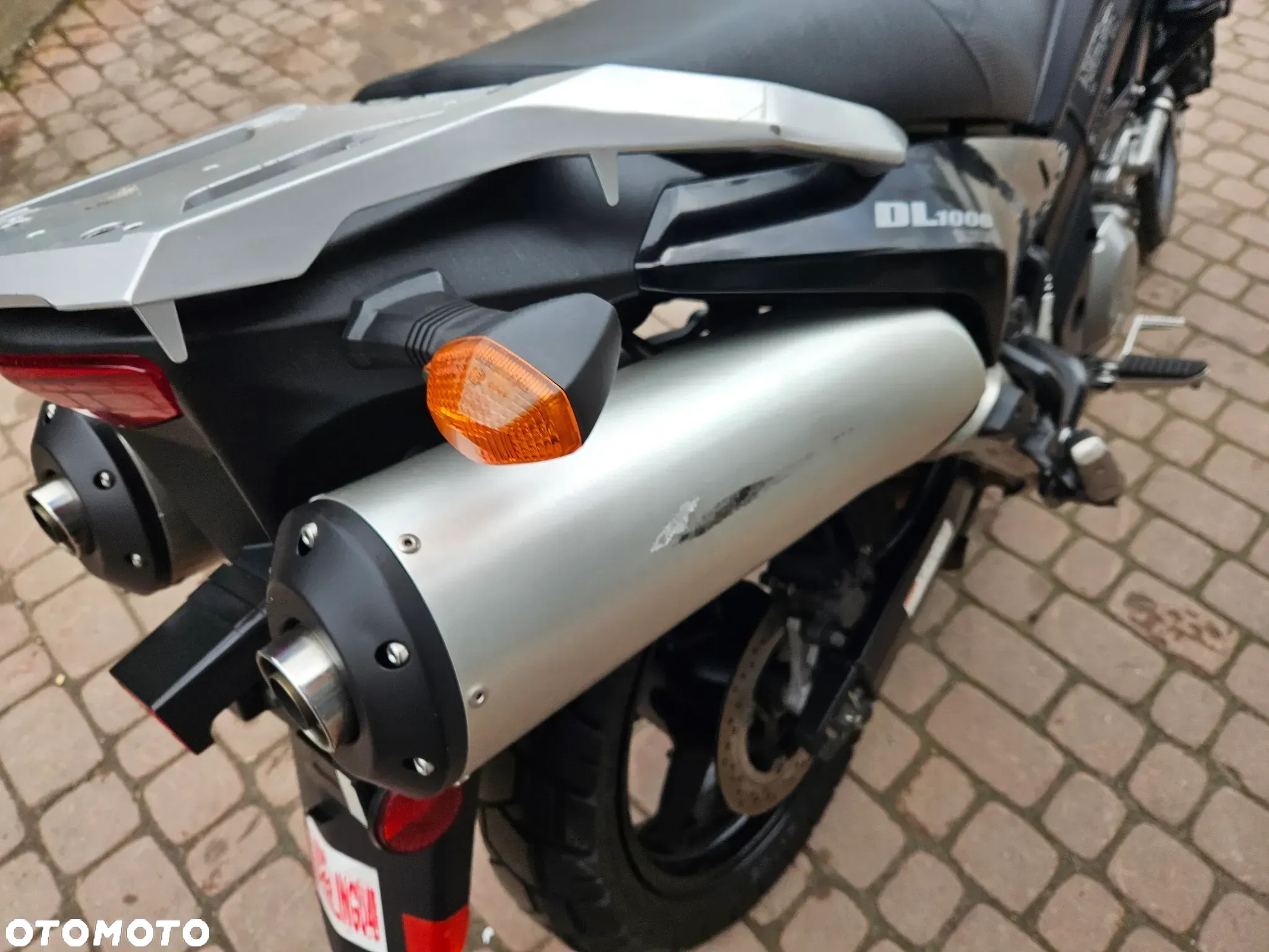 Suzuki DL - 23
