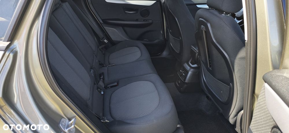 BMW Seria 2 216i Active Tourer - 22