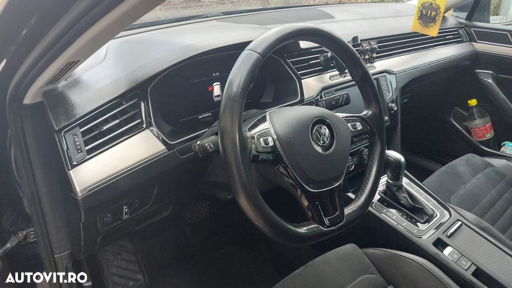 Volkswagen Passat 1.6 TDI (BlueMotion Technology) DSG Comfortline - 8