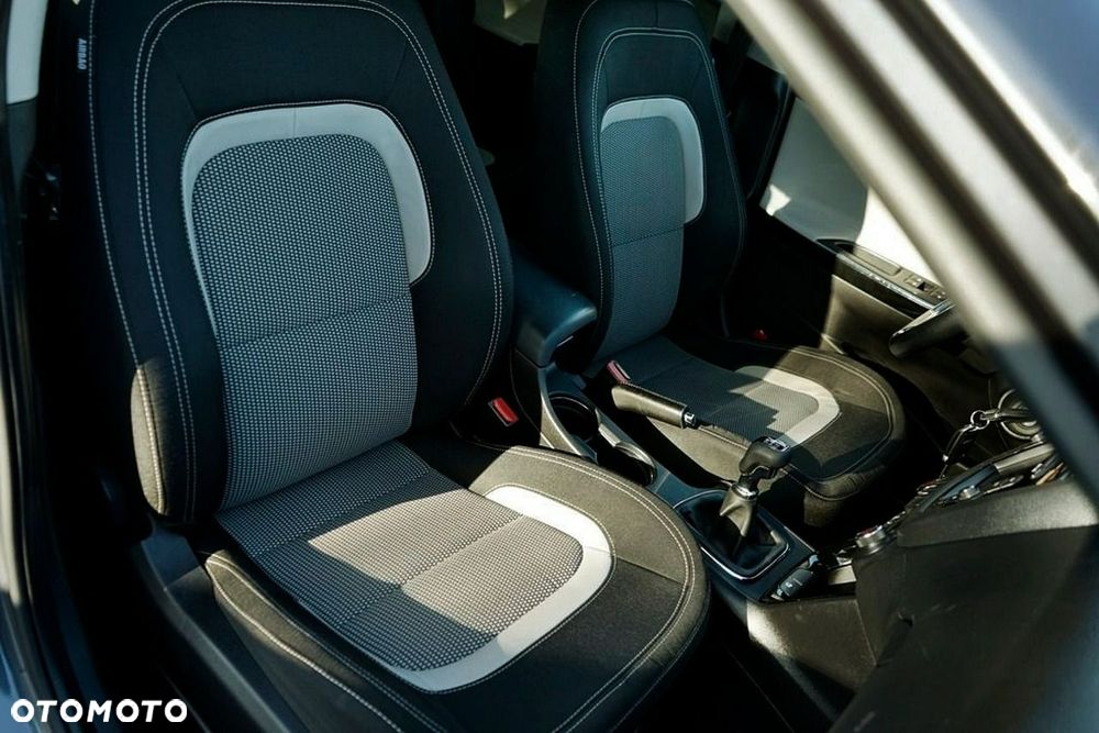 Kia Ceed - 20