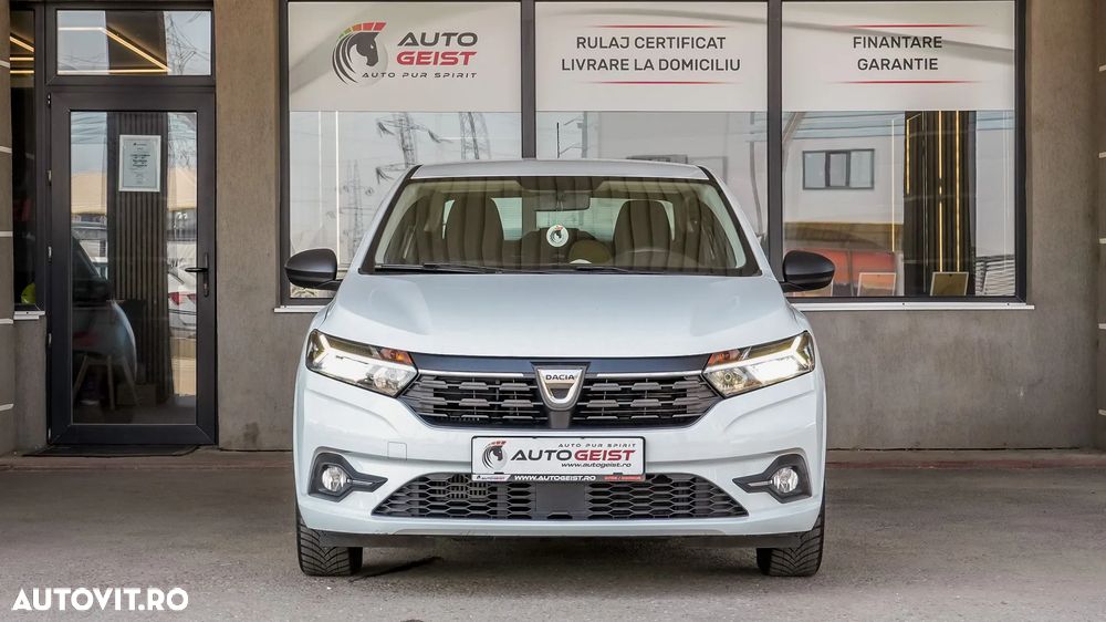 Dacia Logan TCe 90 Essential - 10
