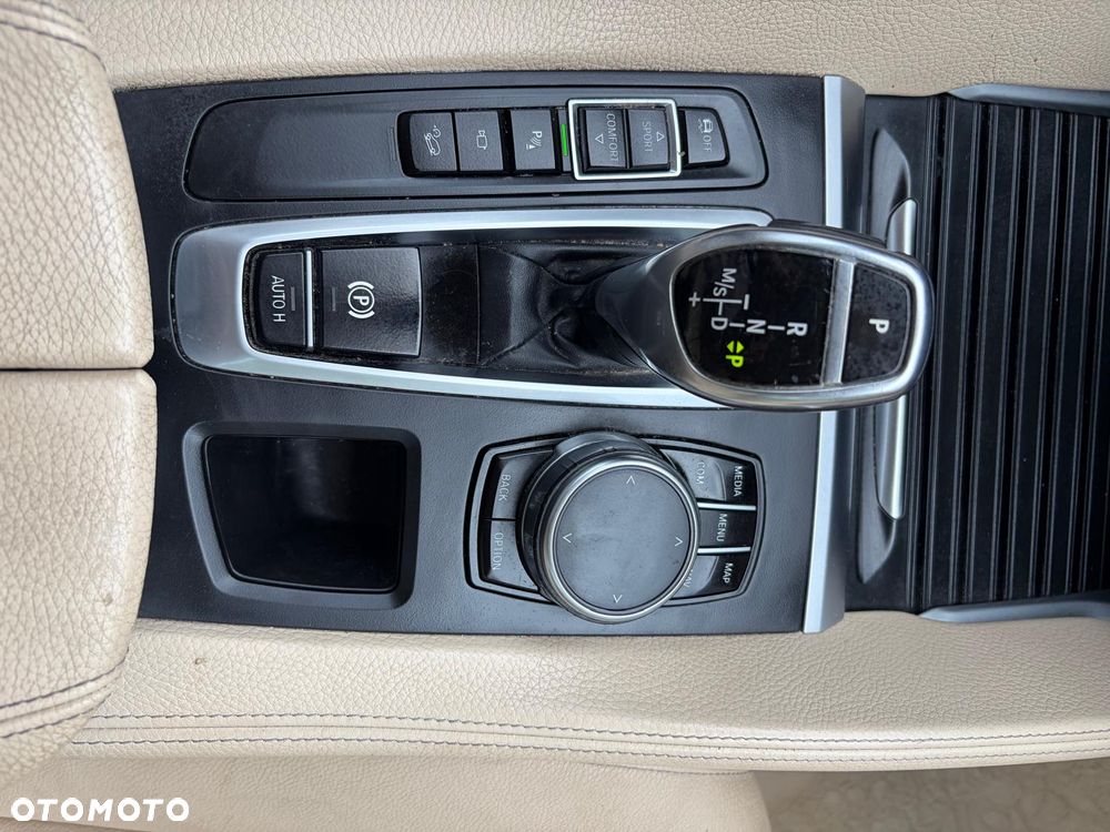 BMW X6 - 25