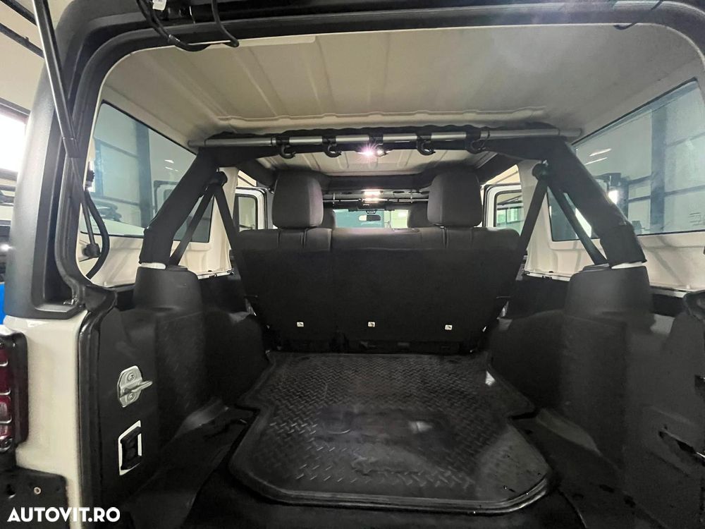 Jeep Wrangler Unlimited 3.6 Automatik Rubicon - 8
