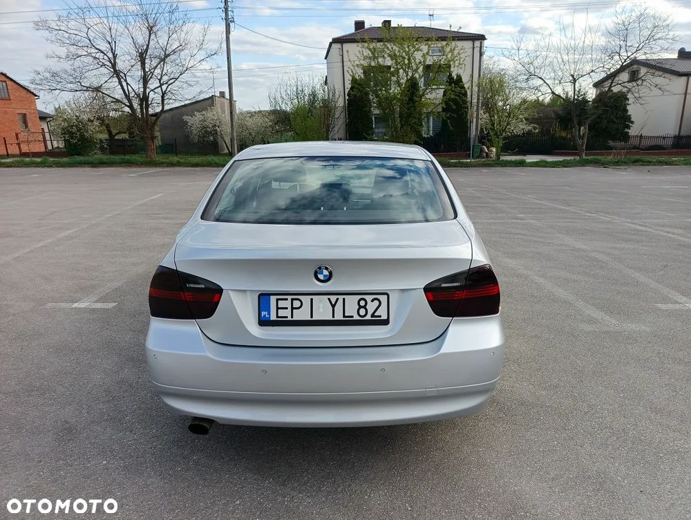 BMW Seria 3 - 10