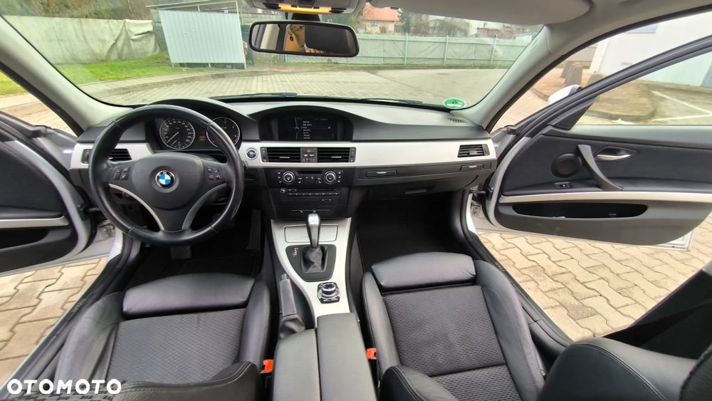 BMW Seria 3 - 18
