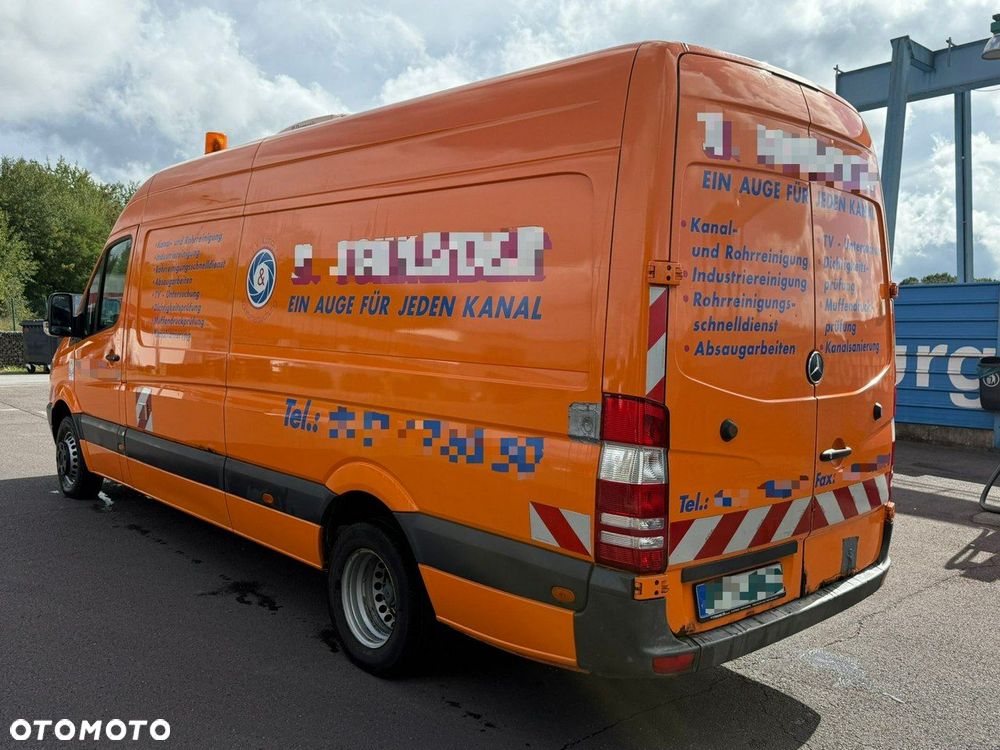 Mercedes-Benz Sprinter - 15