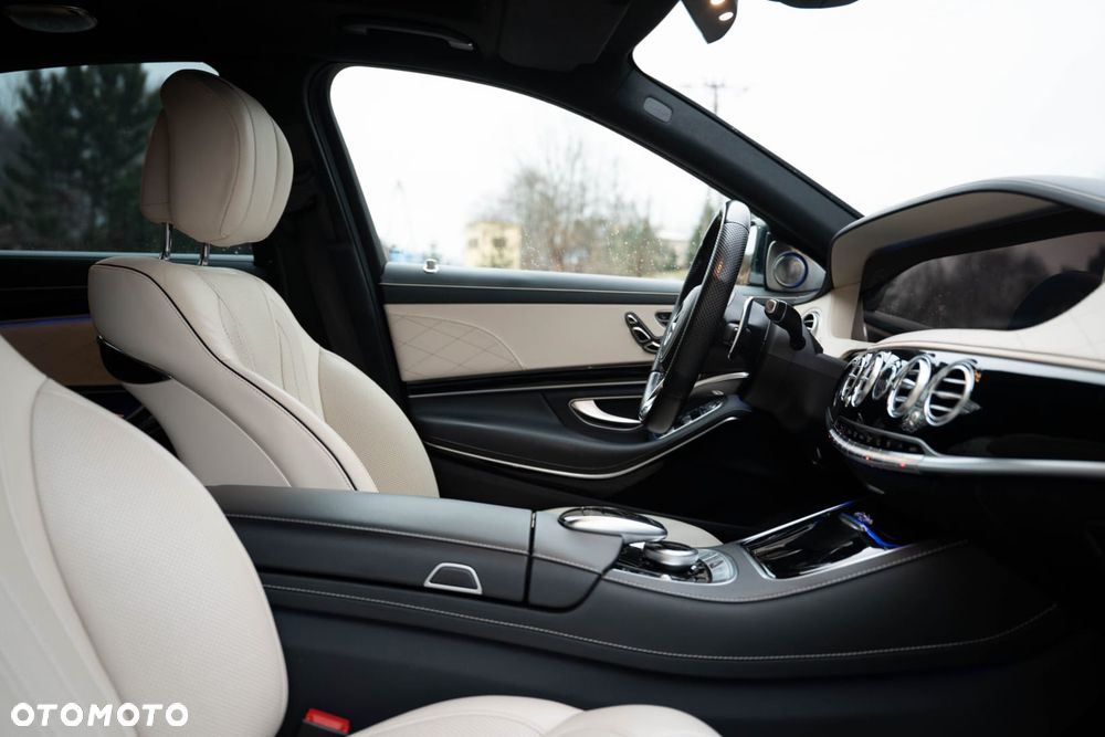 Mercedes-Benz Klasa S 560 4-Matic L 9G-TRONIC - 16