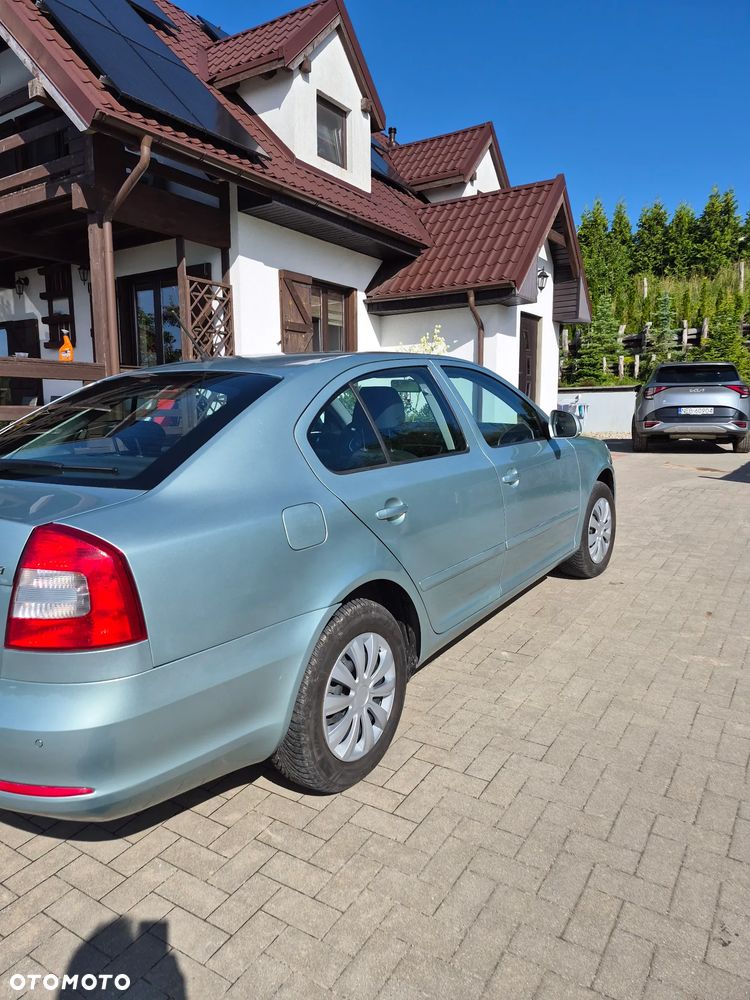 Skoda Octavia 1.6 TDI DPF Ambition - 5