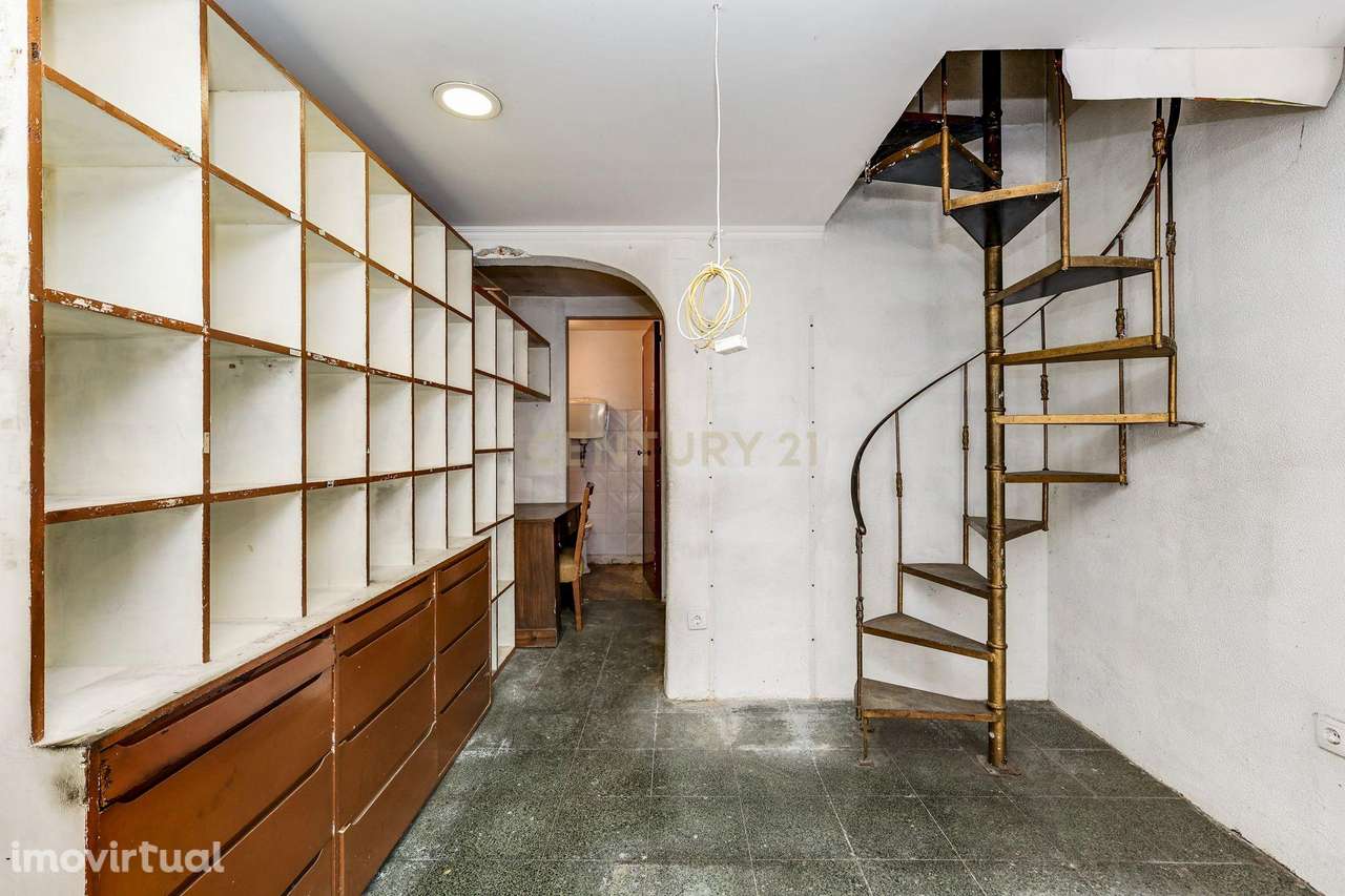 Loja para Remodelar - Oportunidade única de investimento nas prestigia - Grande imagem: 3/12