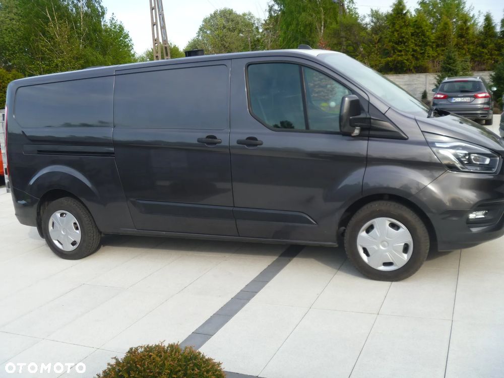 Ford TRANSIT CUSTOM - 17