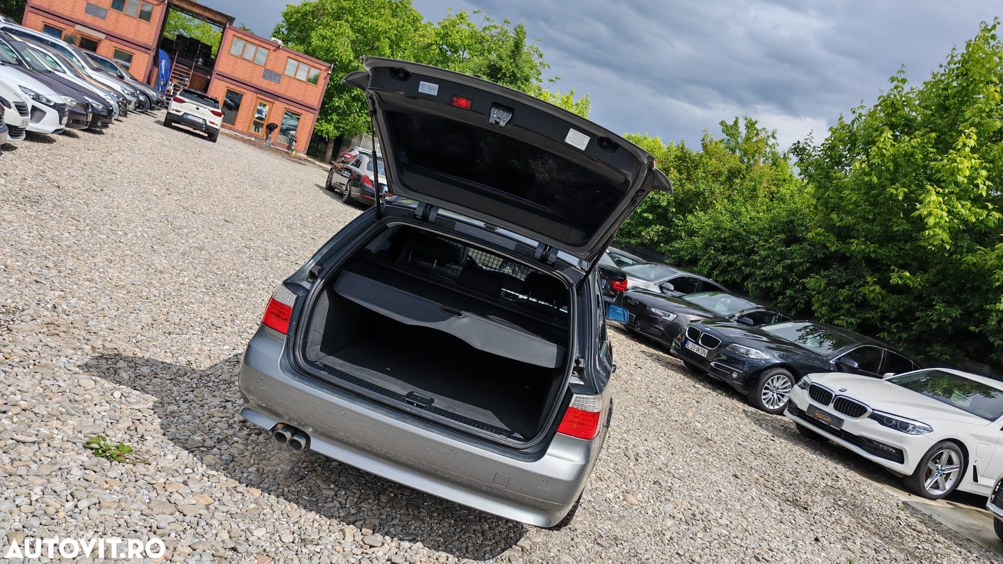 BMW Seria 5 523i Touring Aut. Edition Exclusive - 30