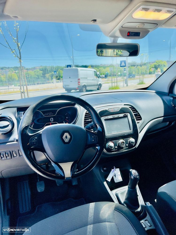 Renault Captur 0.9 TCE - 8