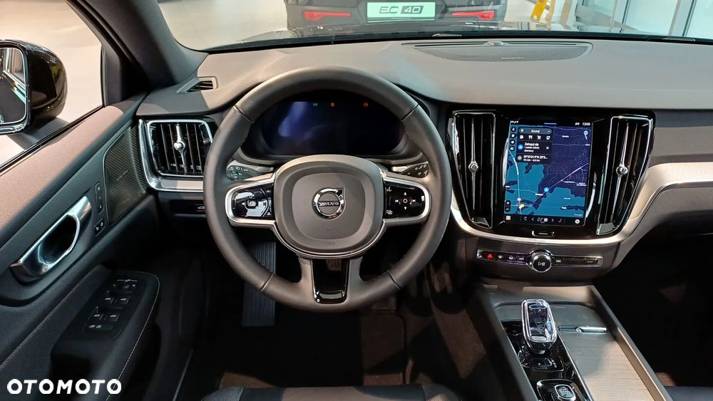 Volvo V60 B4 B Plus Dark - 9