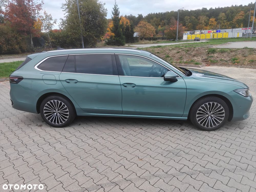 Volkswagen Passat - 4
