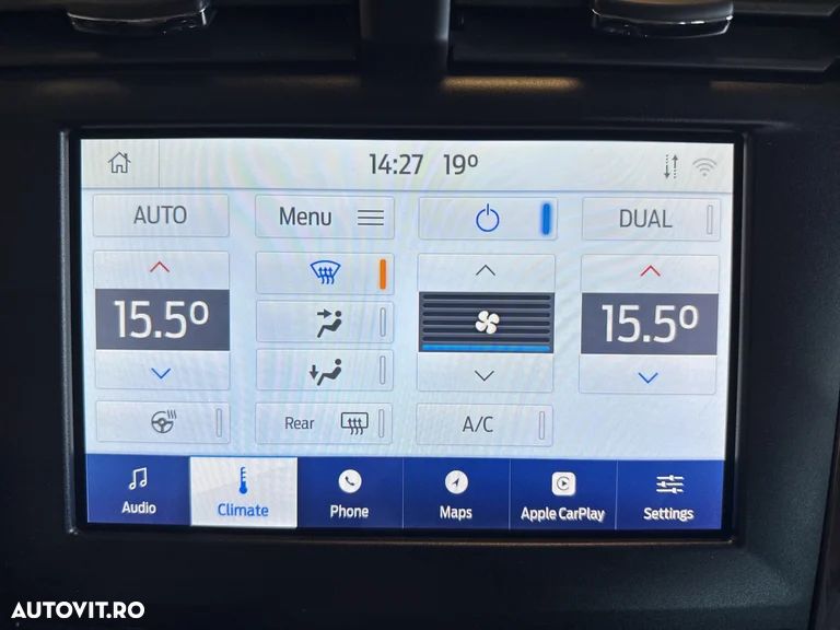 Ford Mondeo 2.0 HEV Trend - 28