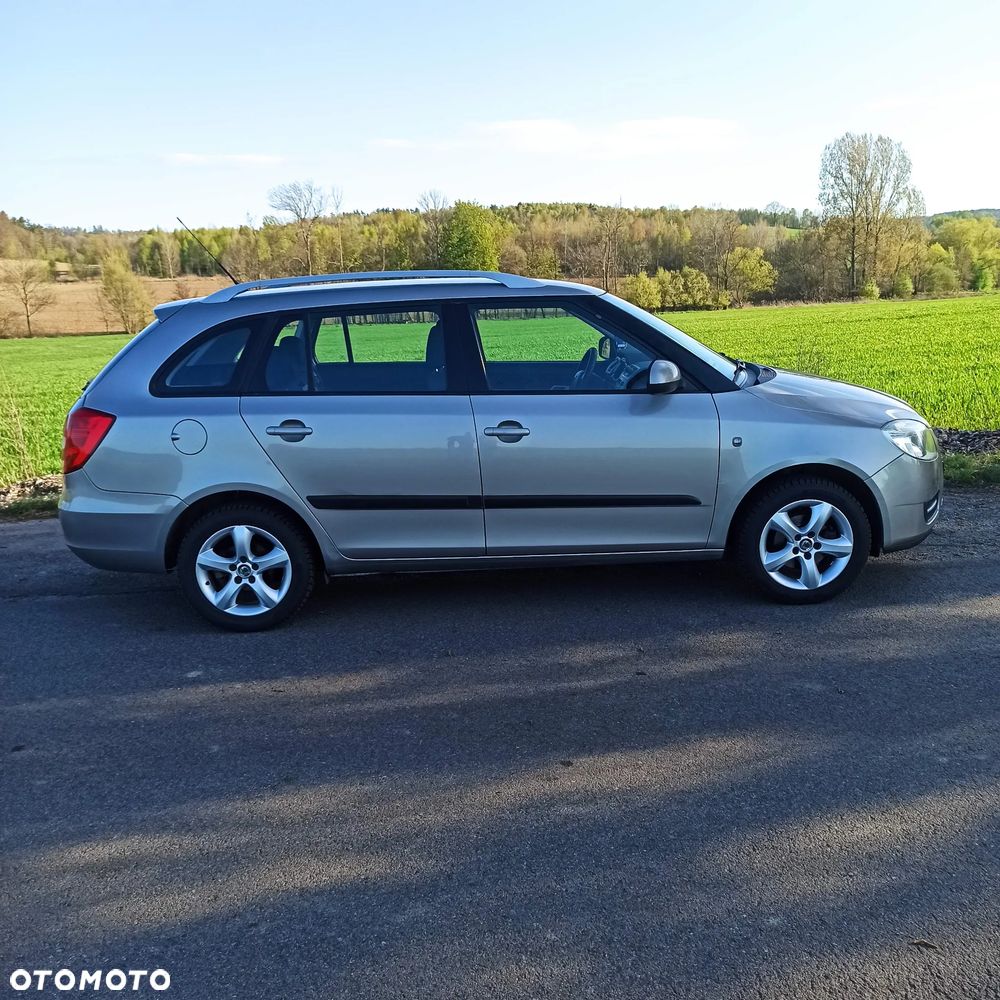 Skoda Fabia 1.4 16V Ambiente - 8
