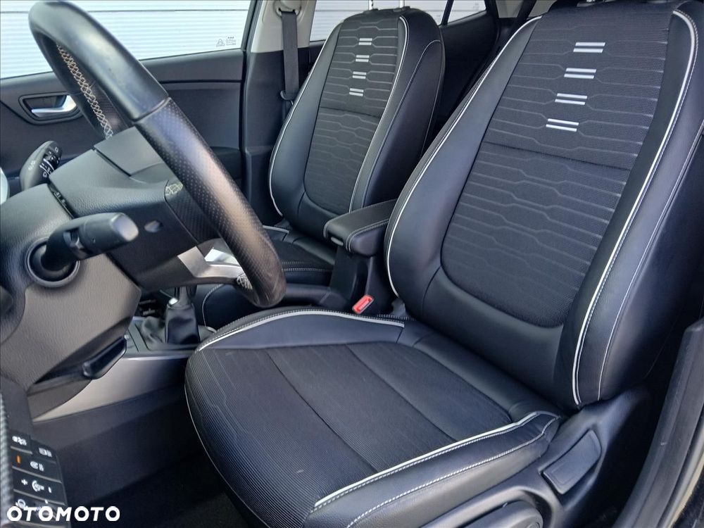 Kia Stonic 1.0 T-GDI MHEV GT Line - 26
