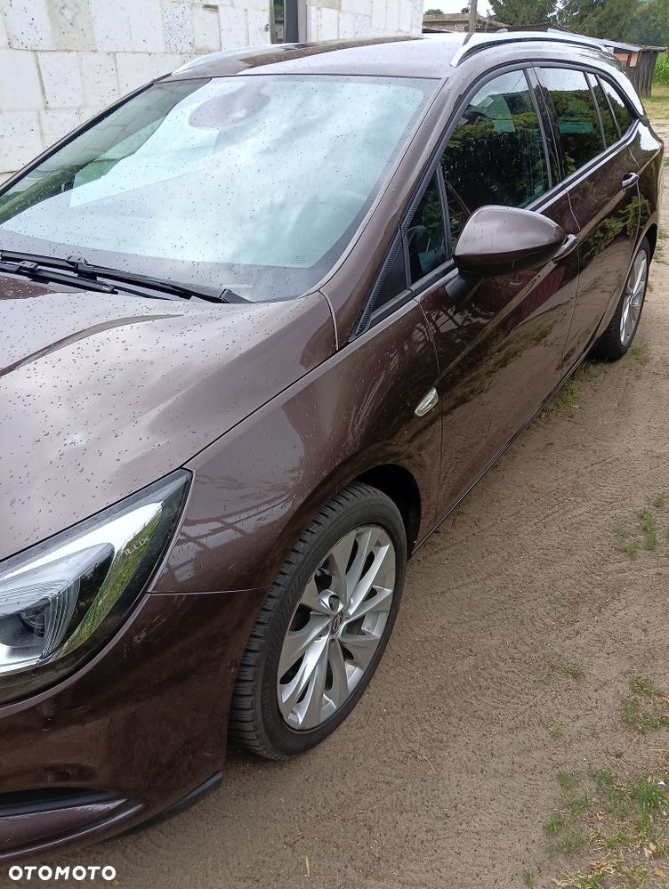 Opel Astra - 2