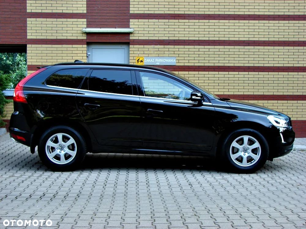 Volvo XC 60 D4 Geartronic Momentum Pro - 12