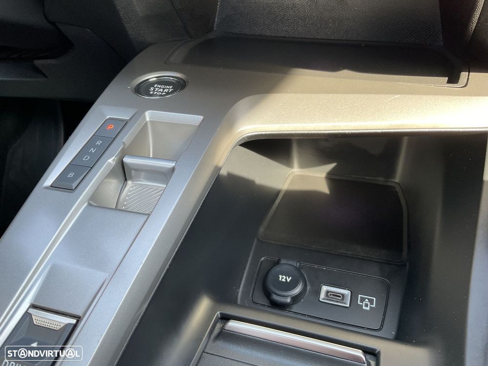 Peugeot 308 1.6 Hybrid Allure Pack e-EAT8 - 40