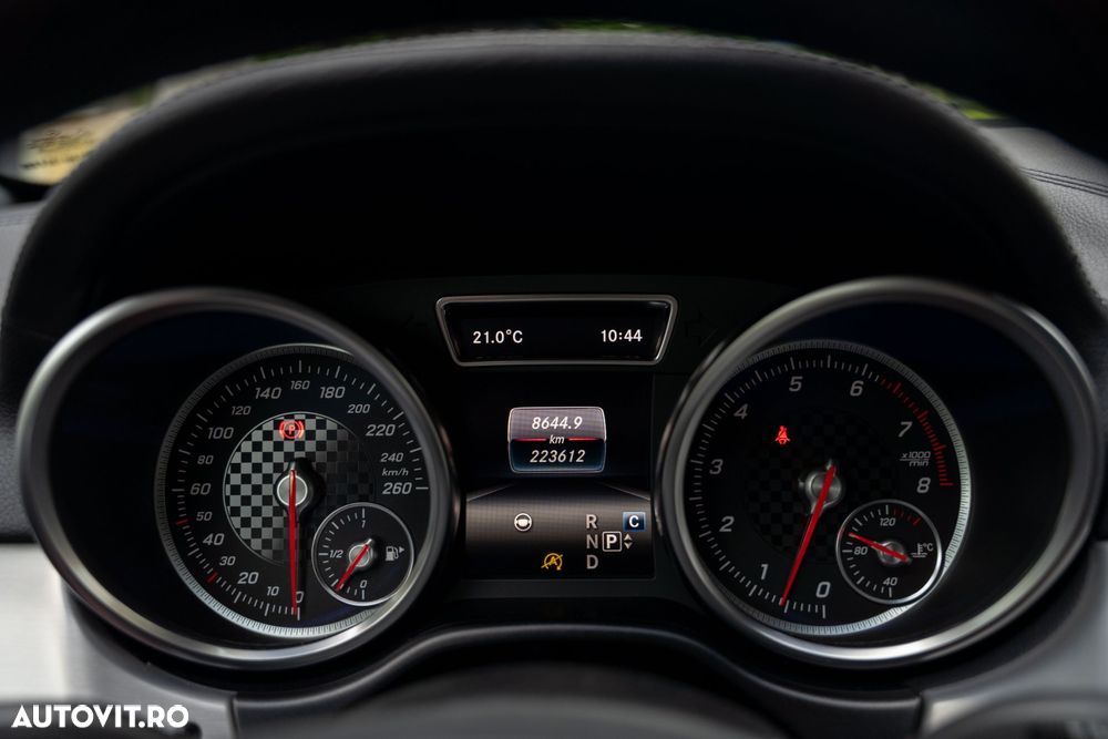 Mercedes-Benz GLE Coupe AMG 43 4M 9G-TRONIC AMG Line - 37