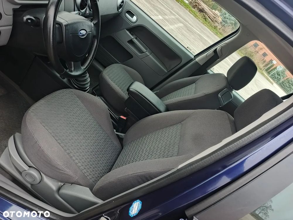 Ford Fusion 1.4 Style - 13