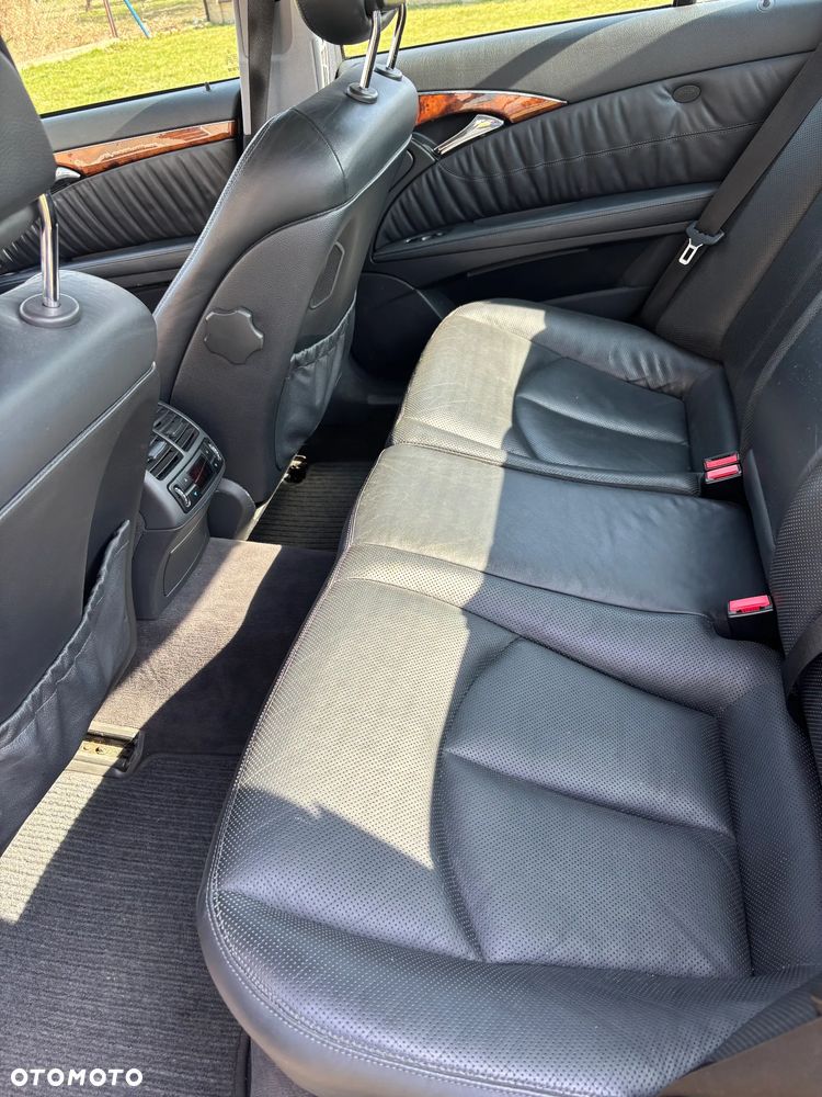 Mercedes-Benz Klasa E 500 Elegance - 8