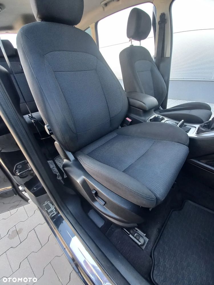 Ford S-Max - 37