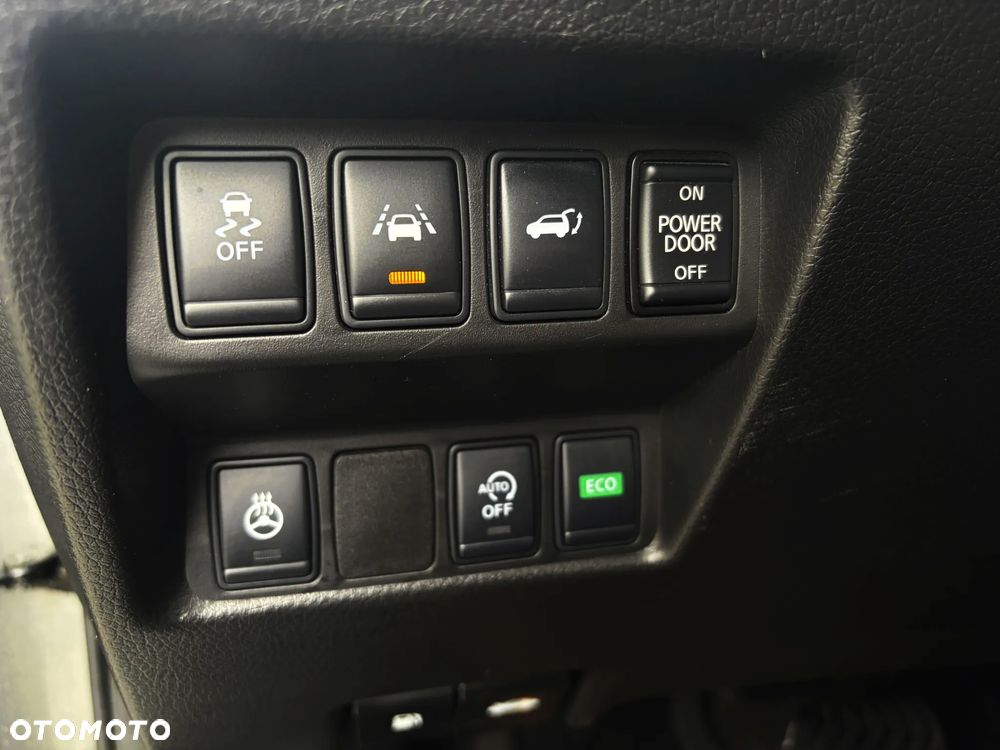 Nissan X-Trail 1.6 DCi Tekna 2WD Xtronic - 28