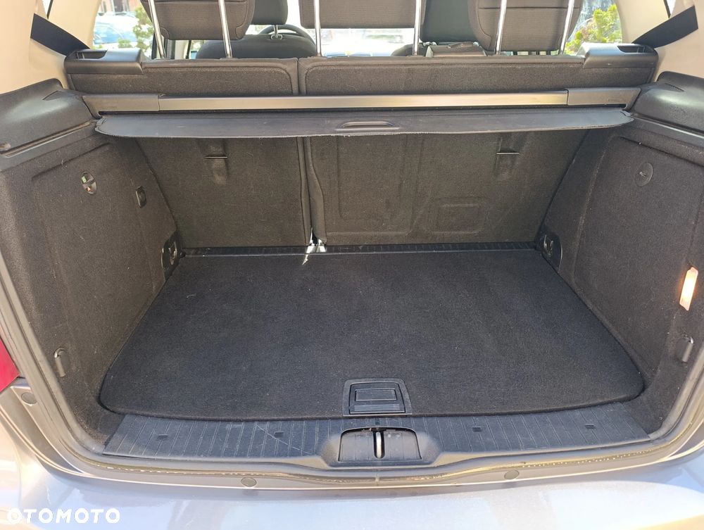 Mercedes-Benz Klasa A 160 BlueEFFICIENCY Elegance - 11