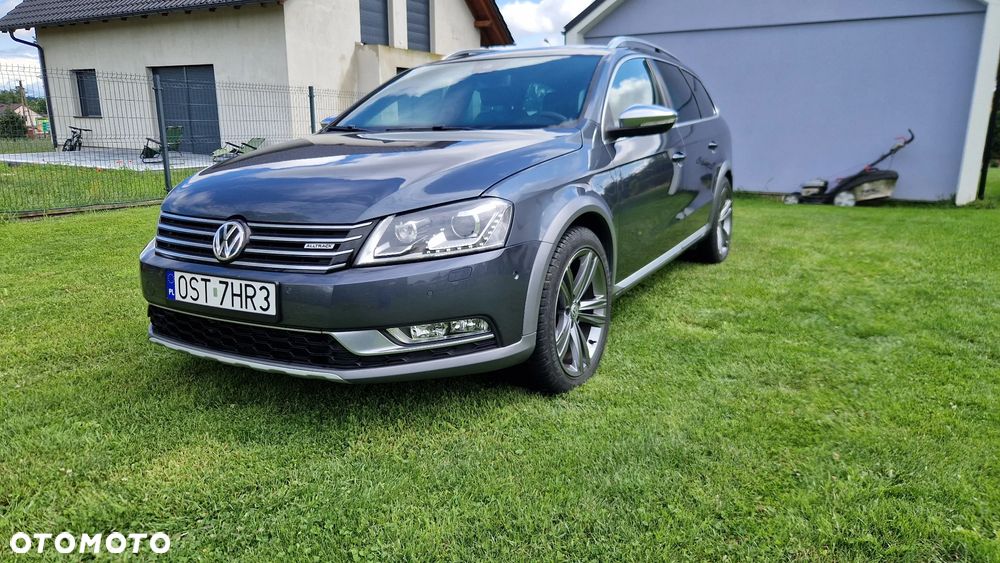 Volkswagen Passat 2.0 TDI 4Motion DSG BlueMotion Tech Highline - 11