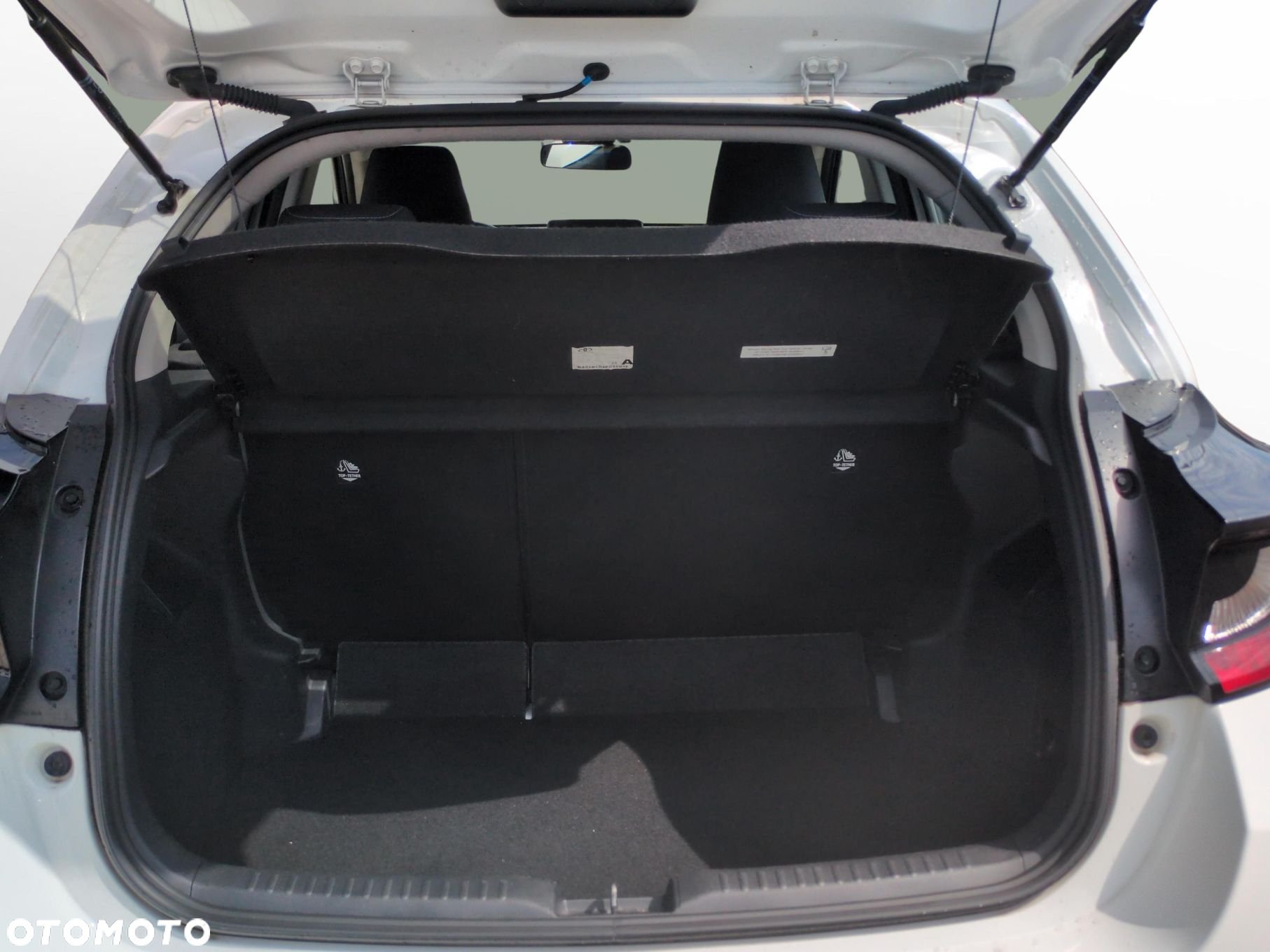Toyota Yaris - 13
