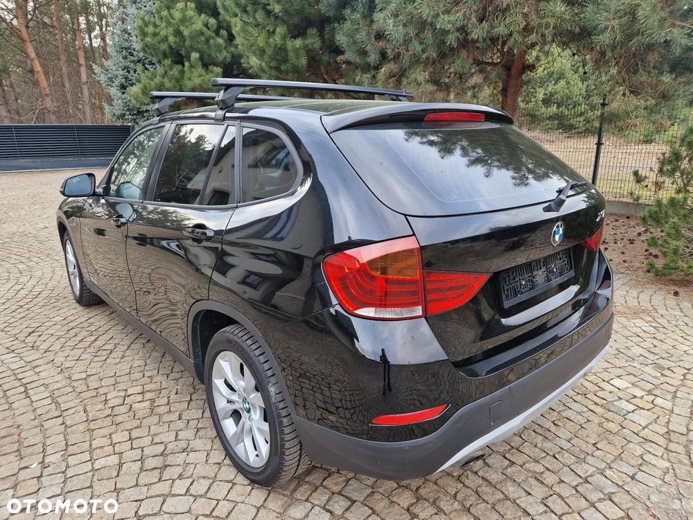 BMW X1 xDrive18d xLine - 12