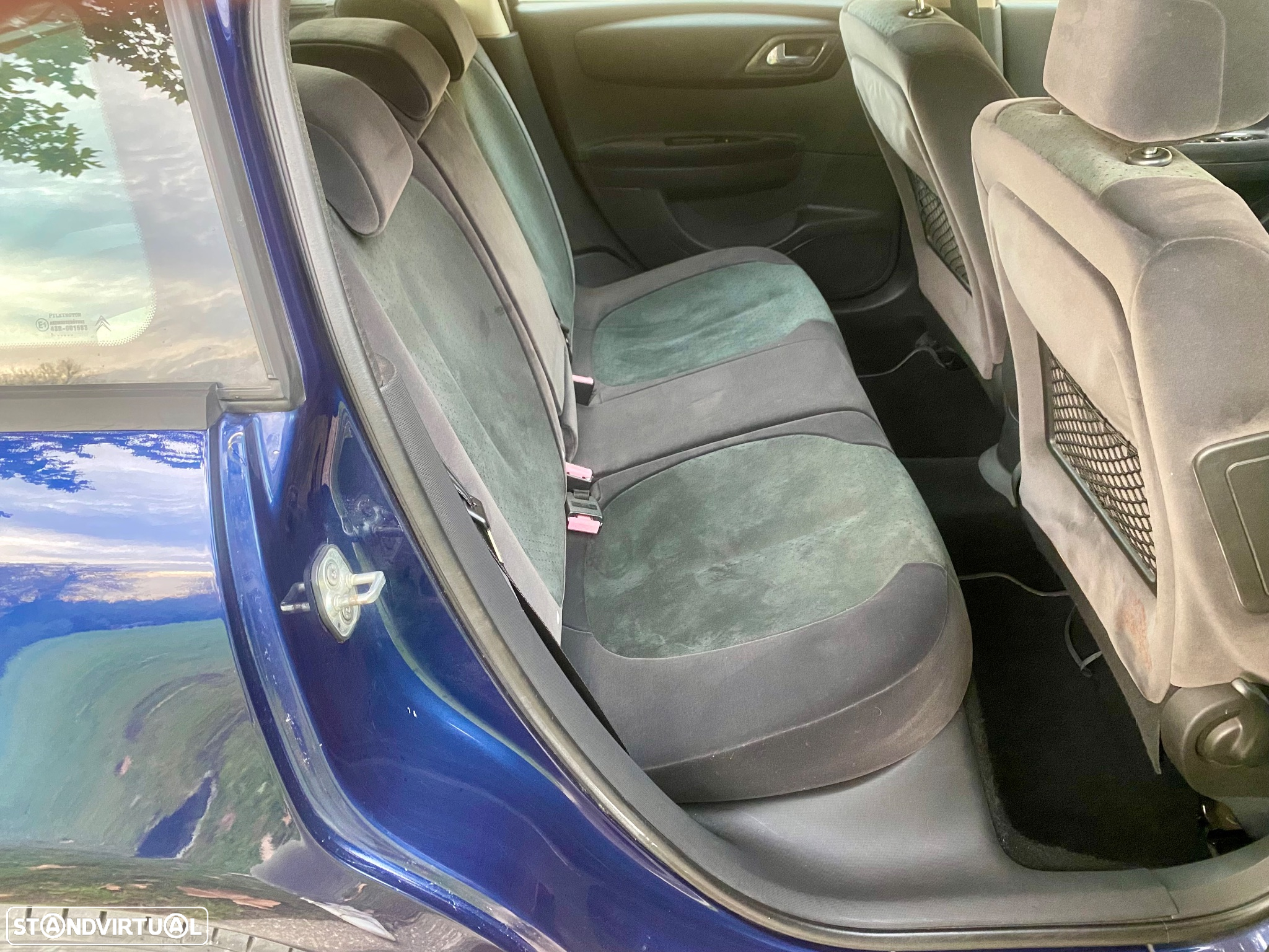 Citroën C4 1.6 HDi 110 Exclusive - 21