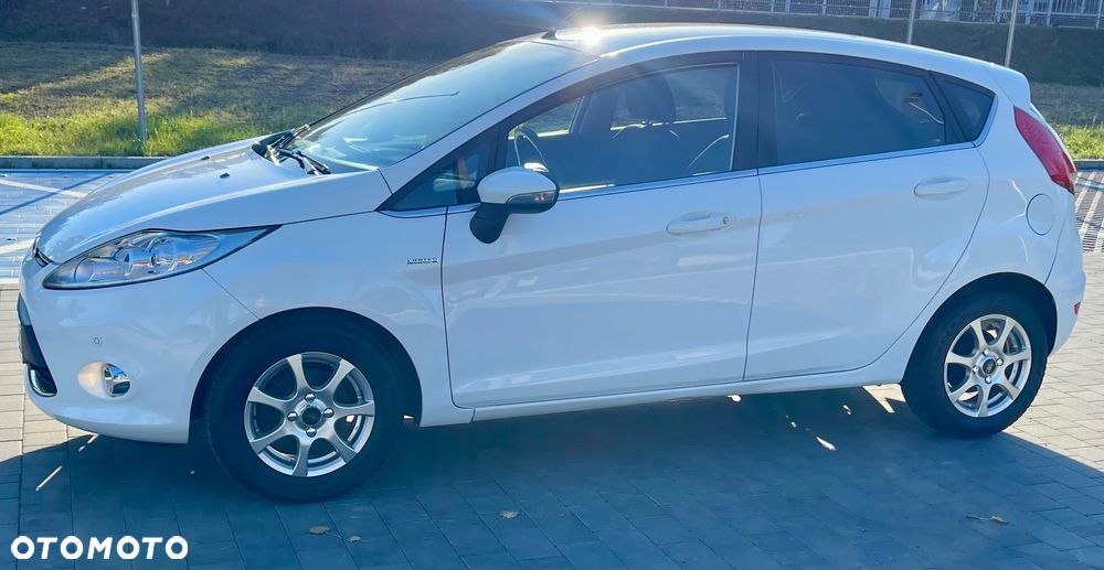 Ford Fiesta - 7