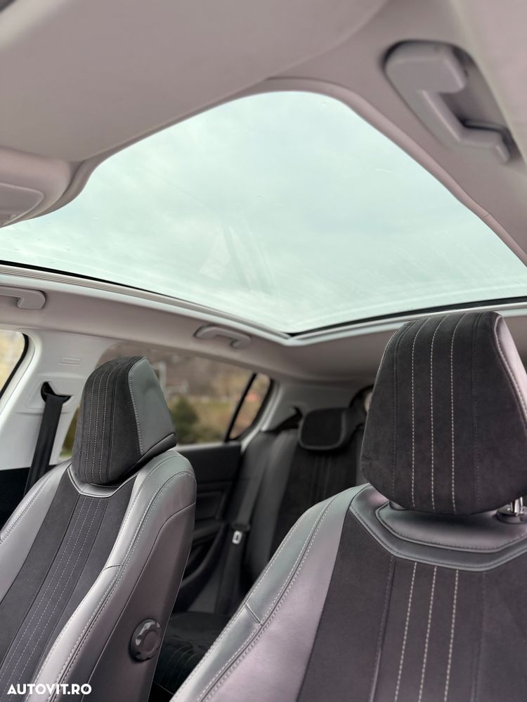 Peugeot 308 1.2 L PureTech Turbo Allure - 14