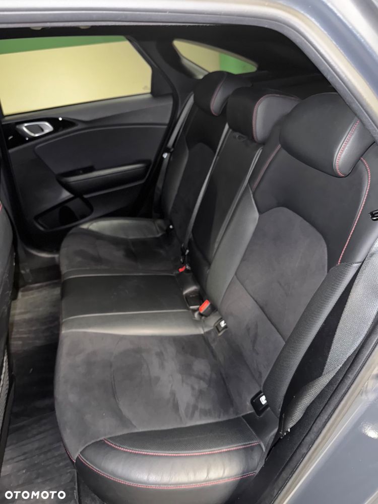 Kia ProCeed 1.6 T-GDI GT DCT - 5