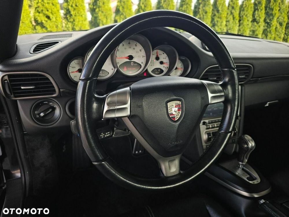 Porsche 911 - 12