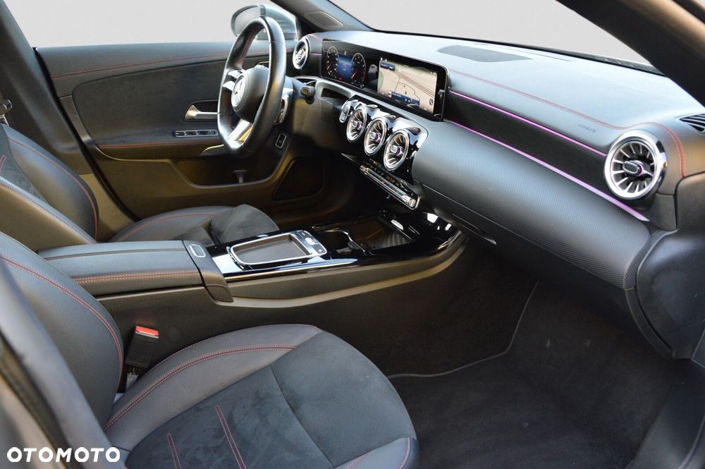 Mercedes-Benz CLA 200 mHEV AMG Line 7G-DCT - 21