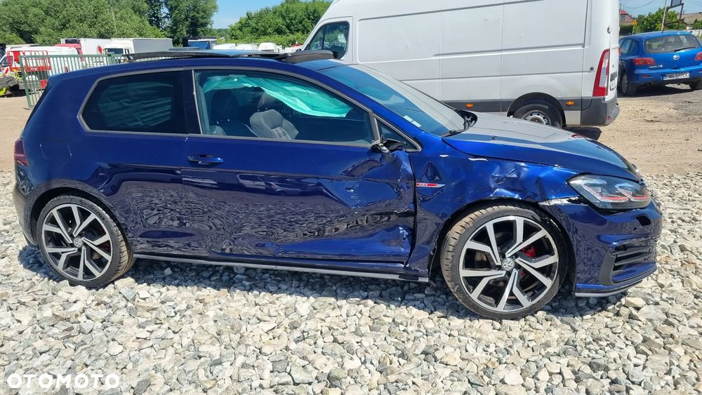 Volkswagen Golf 2.0 TSI BMT GTI Performance DSG - 9