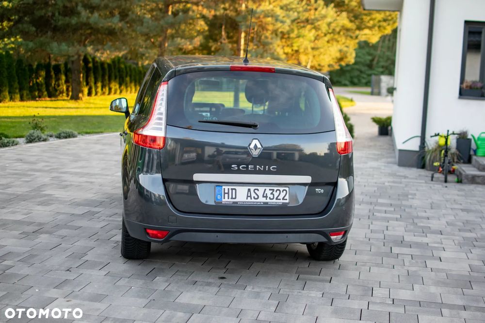 Renault Grand Scenic - 27