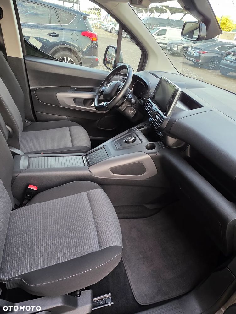 Toyota Proace City Verso Long 1.5 D-4D Family - 21
