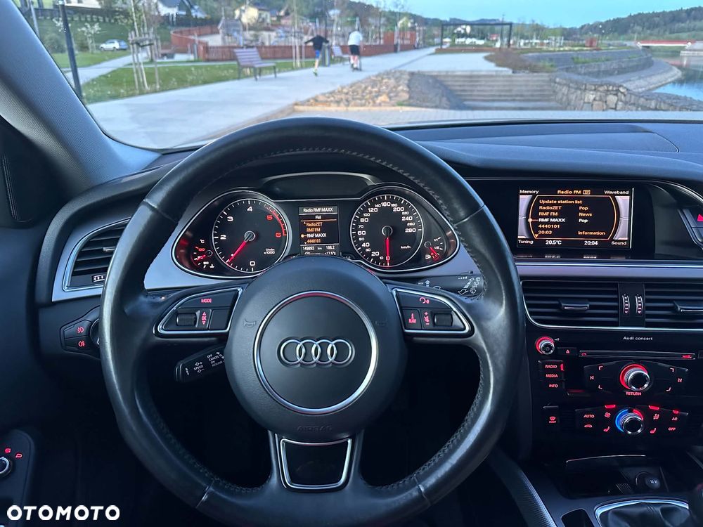 Audi A4 Avant 2.0 TDI DPF quattro Attraction - 31