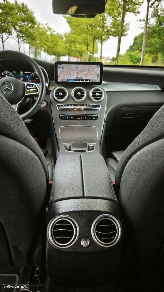 Mercedes-Benz GLC 300 de Coupe 4Matic 9G-TRONIC Exclusive - 24