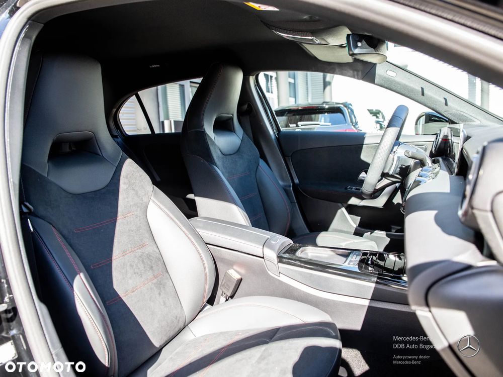 Mercedes-Benz Klasa A 250 e PHEV AMG Line 8G-DCT - 6