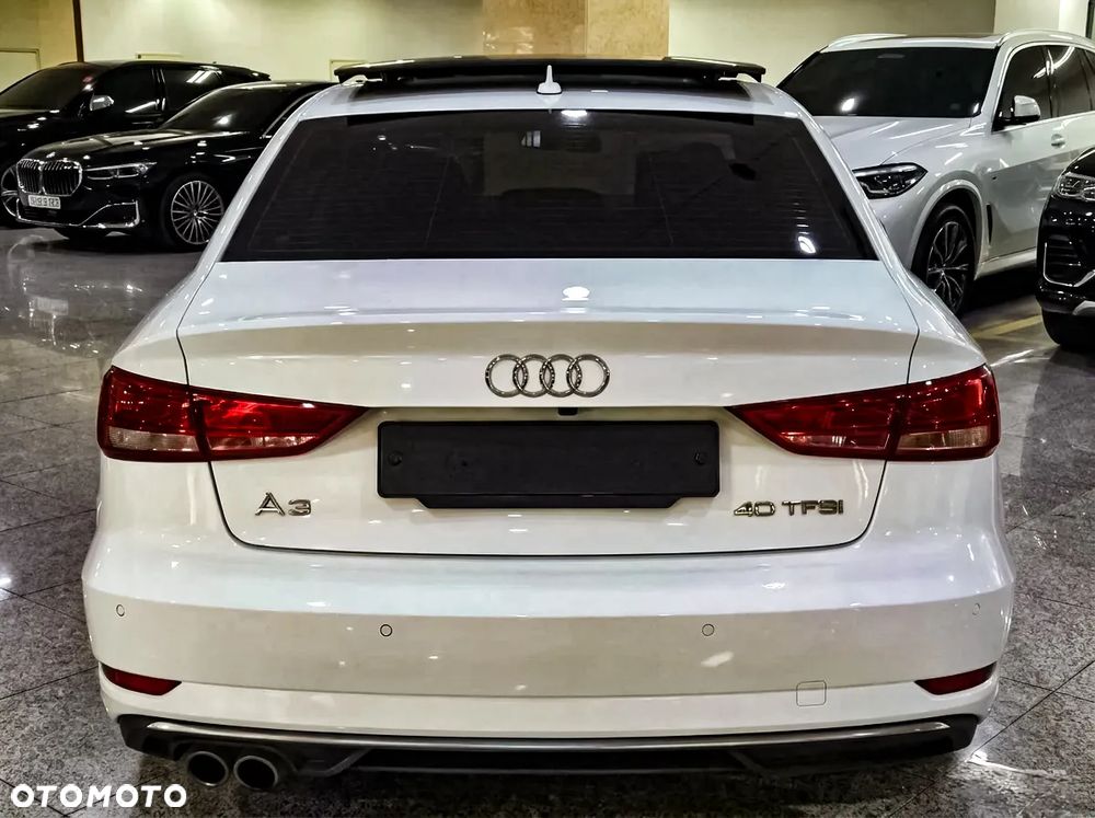 Audi A3 Limousine 40 TFSI quattro S tronic design - 6