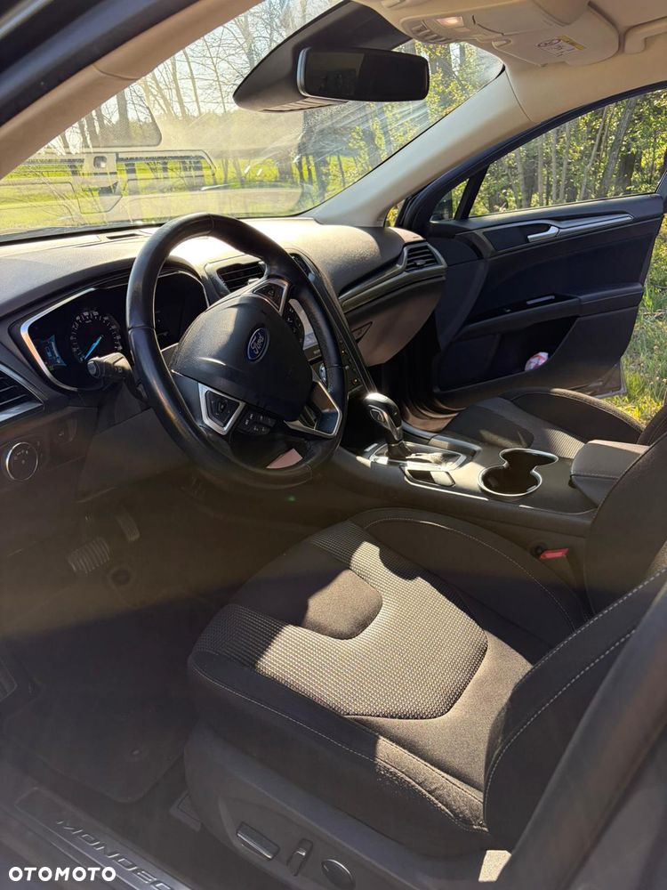 Ford Mondeo 2.0 Hybrid Titanium GPF - 27
