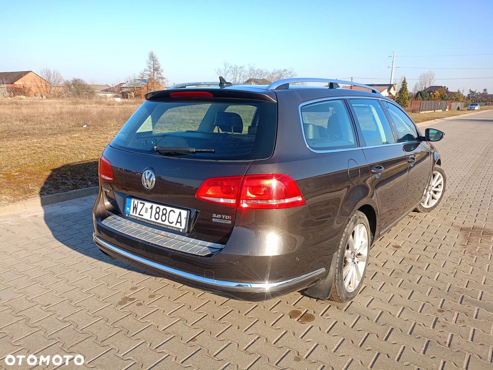 Volkswagen Passat 2.0 TDI Highline DSG - 4