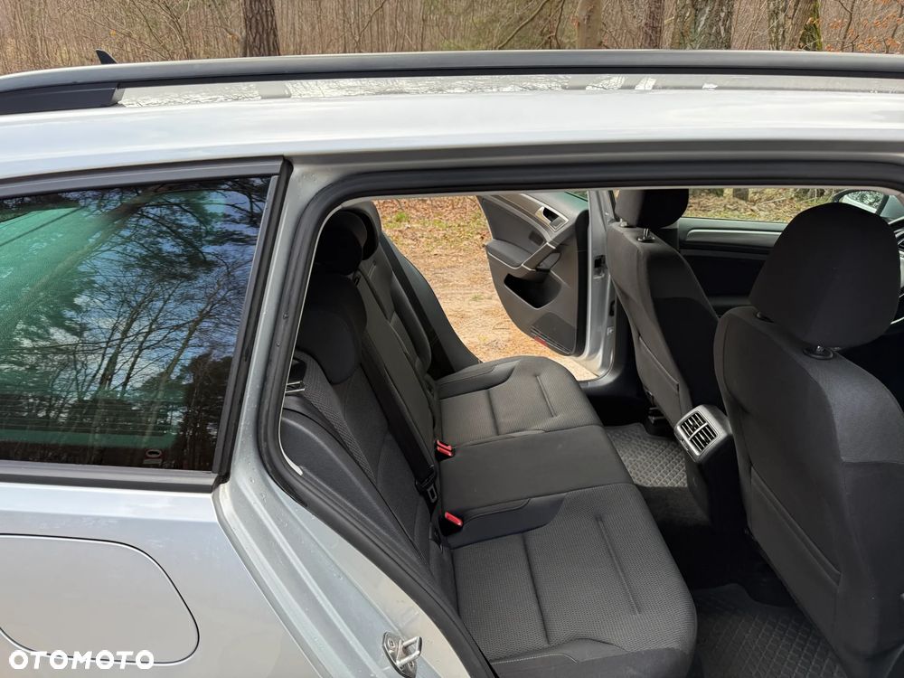 Volkswagen Golf 2.0 TDI (BlueMotion Technology) Comfortline - 13